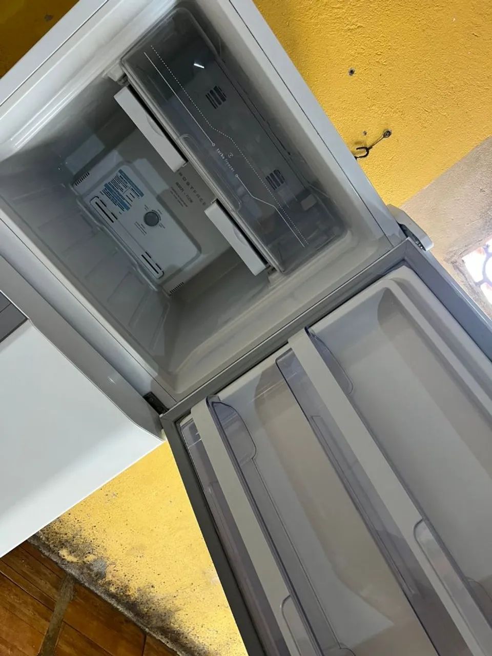 Geladeira Electrolux 110v Frost Free 382L semi nova ( ENTREGO)  - Foto 5