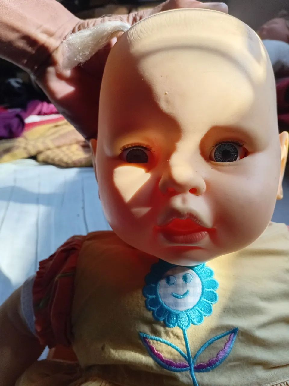 Boneca antiga abre e fexa o olho ao deitar e levantar  - Foto 3