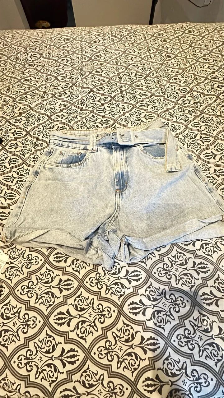 Roupas usadas no máximo duas vezes - Foto 2