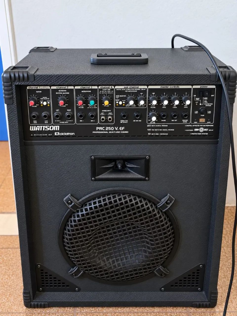 Caixa Watisom PCD 250 v.ef