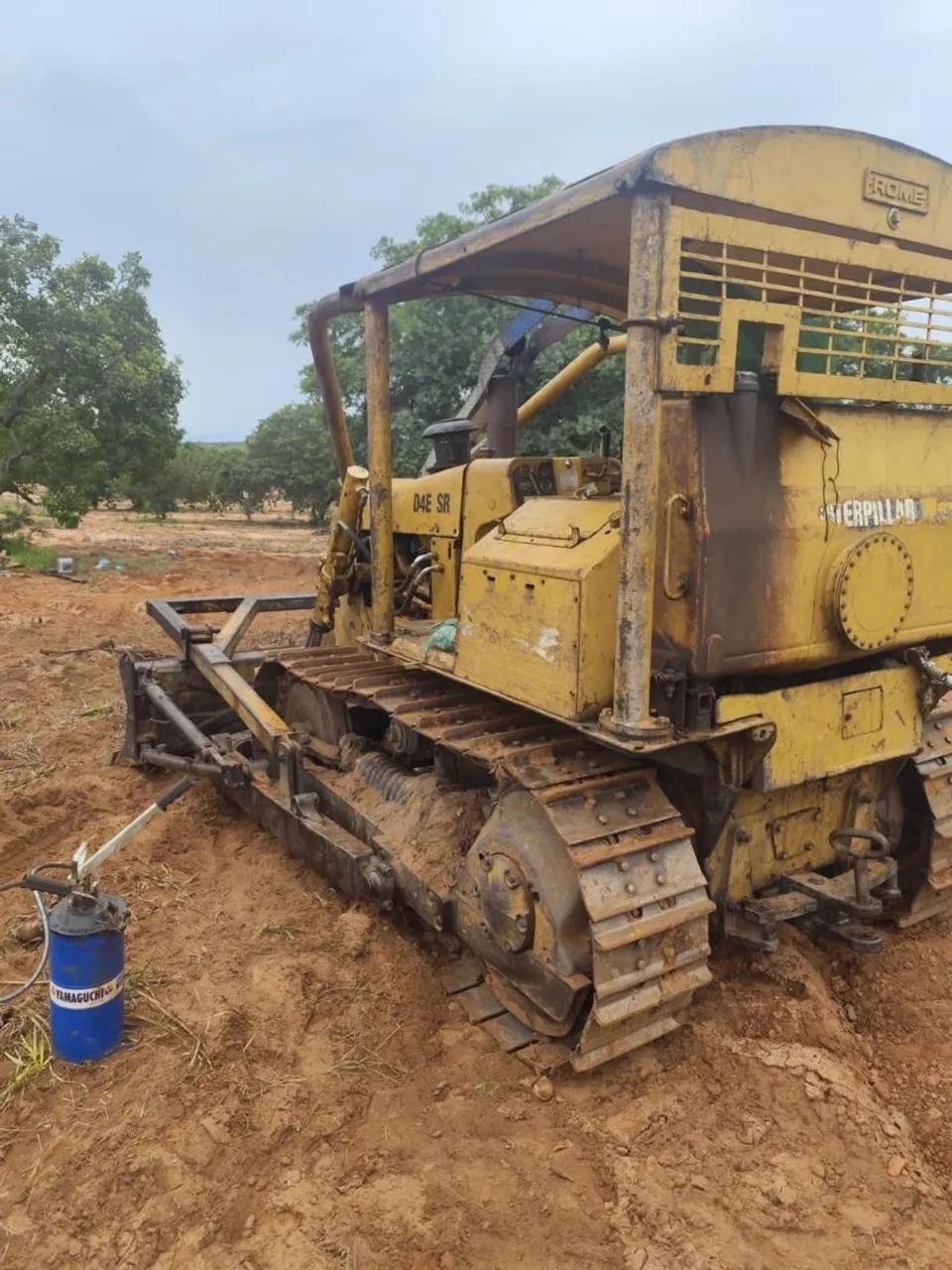 Trator de Esteira Caterpillar D4E SR - Pronto Pra Trabalho - Foto 3
