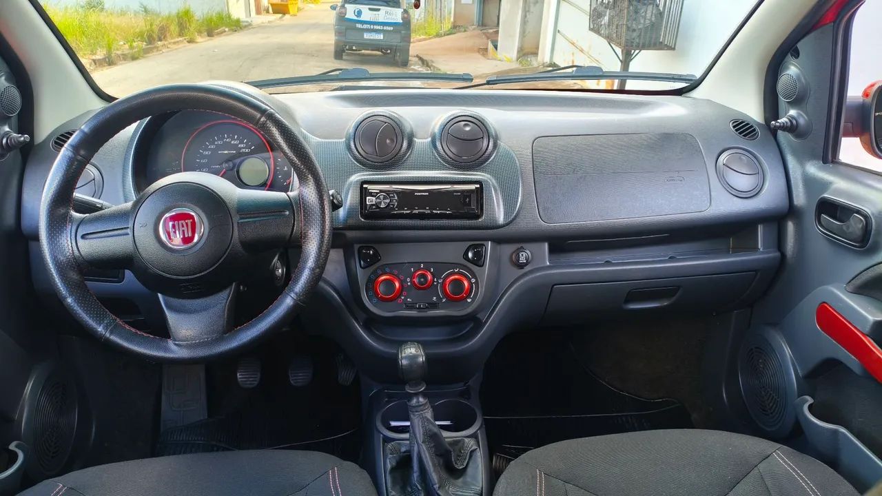 Fiat Uno Sporting 1.4 EVO Fire Flex 8V 4P 2013 - Foto 5