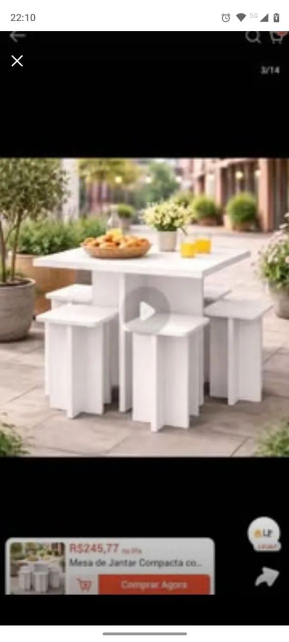 Mesa com banquetas