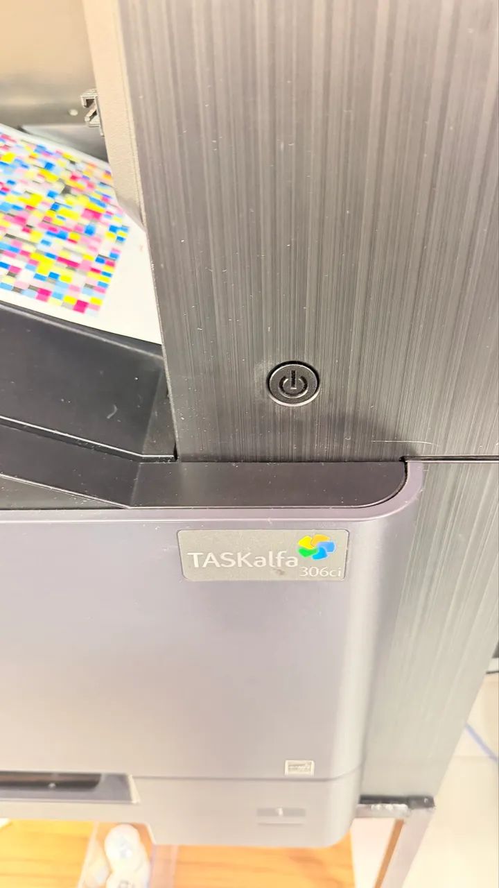 IMPRESSORA LASER COLORIDA - KYOCERA TASKalfa - Foto 2