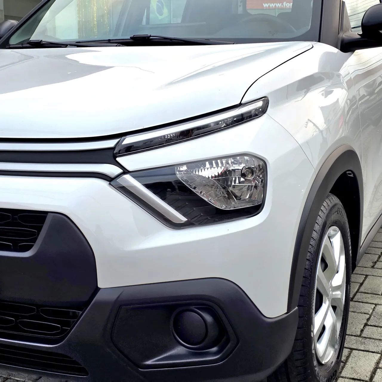 Citroen C3 Live Pack 1.0 Flex 6V 5P Mec. 2025 - Foto 5