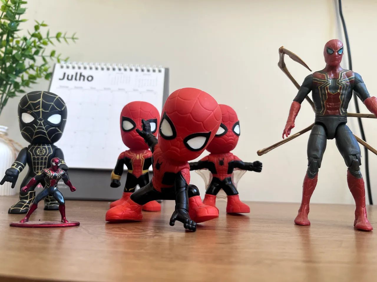 Bonecos Homem Aranha 
