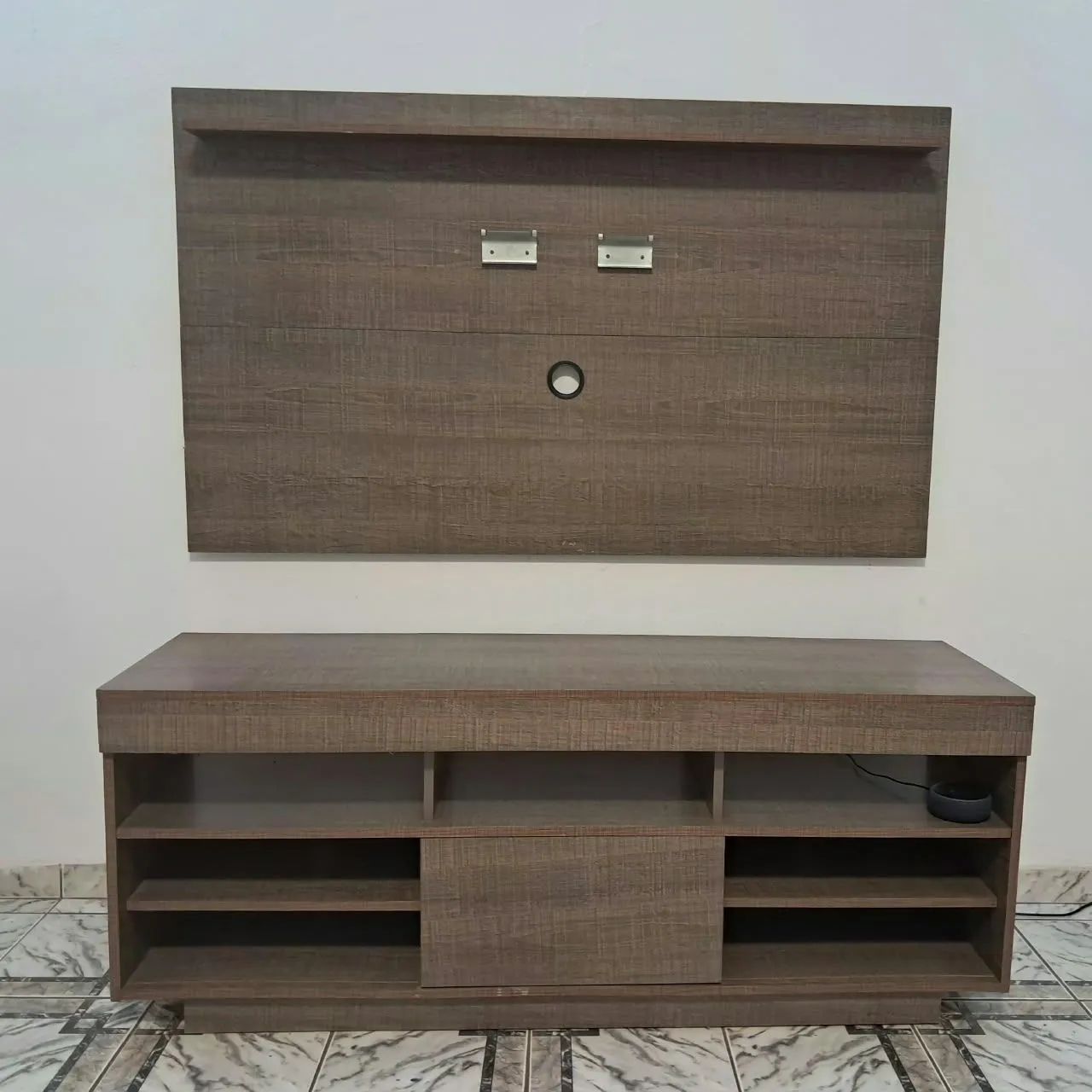 Rack com painel 