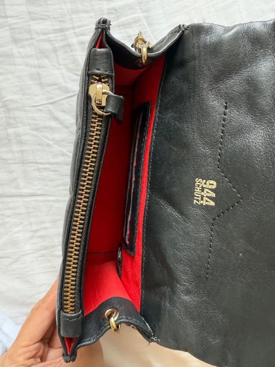 Bolsa preta SCHUTZ  - Foto 2