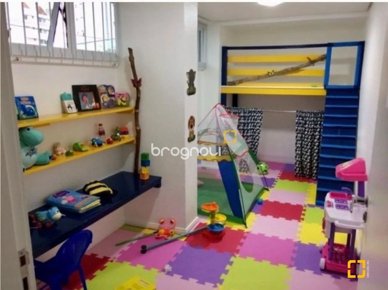 Cobertura Duplex com 3 quartos, à Venda na Trindade - Florianópolis. - Foto 2