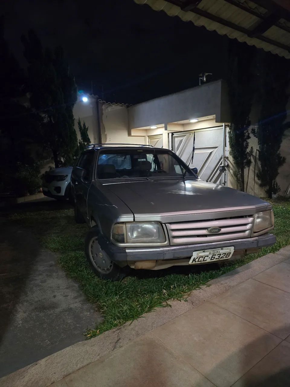 Ford Belina Belina GL 1.8 / 1.6 1986