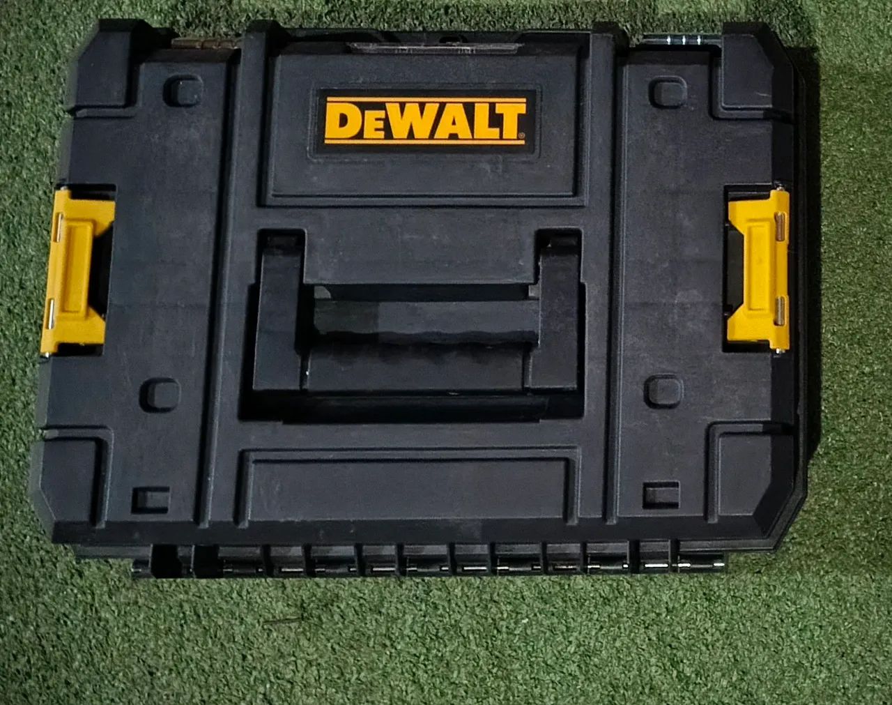 Caixa de ferramenta Dewalt tstak427578408211599361