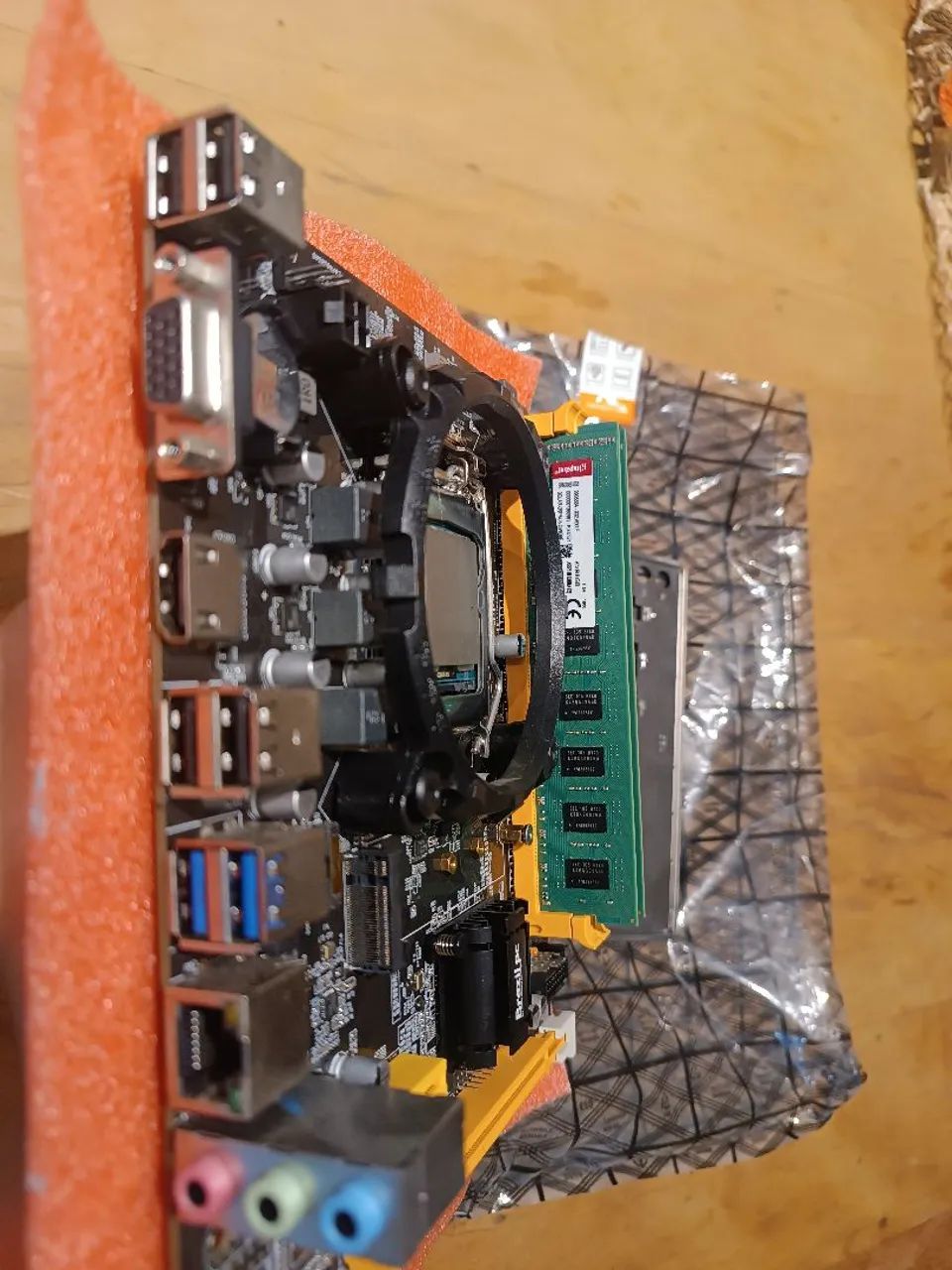 KIT computador : Intel i7 + 16gb ram + placa mãe ( funcionando perfeitamente ) - Foto 3