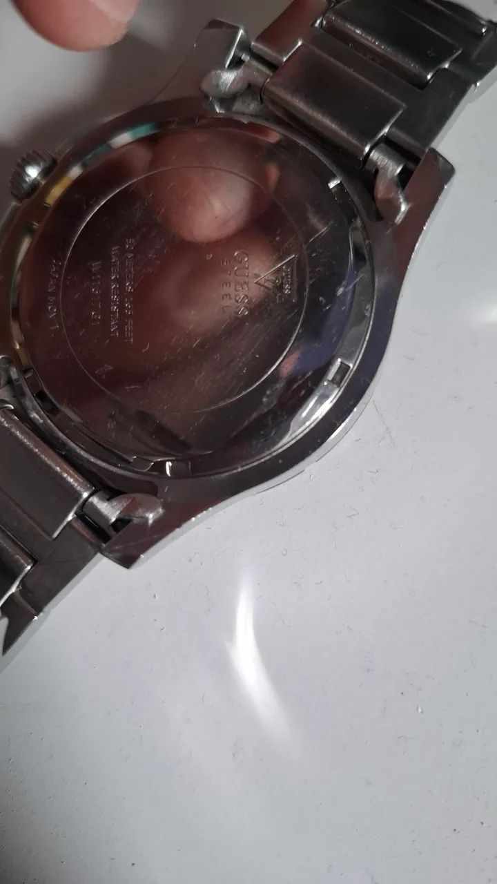 RELÓGIOS ORIGINAIS TOMMY HILFIGER E GUESS - FUNCIONANDO - Foto 4
