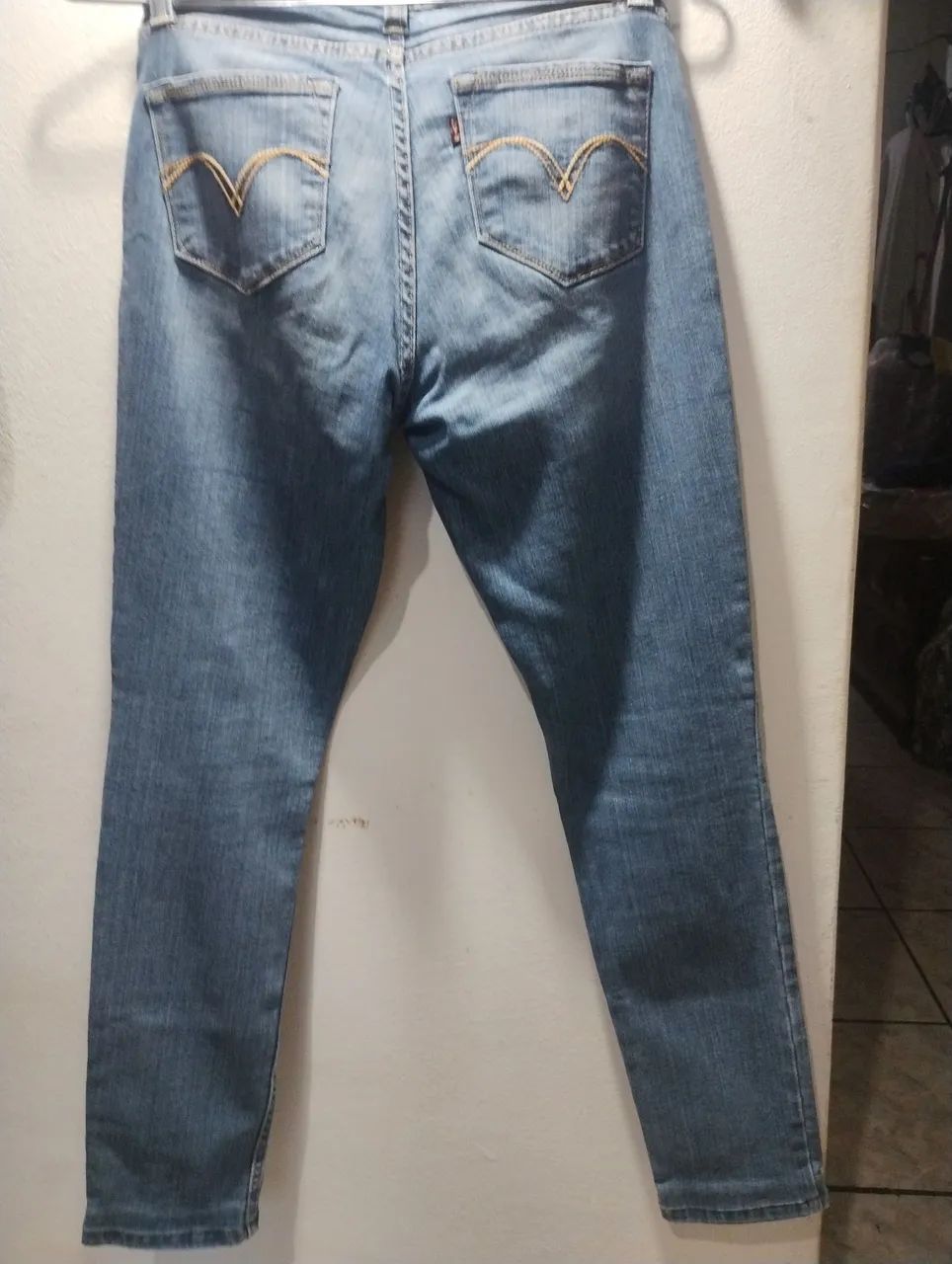 Levis calça feminina 40 - Foto 3
