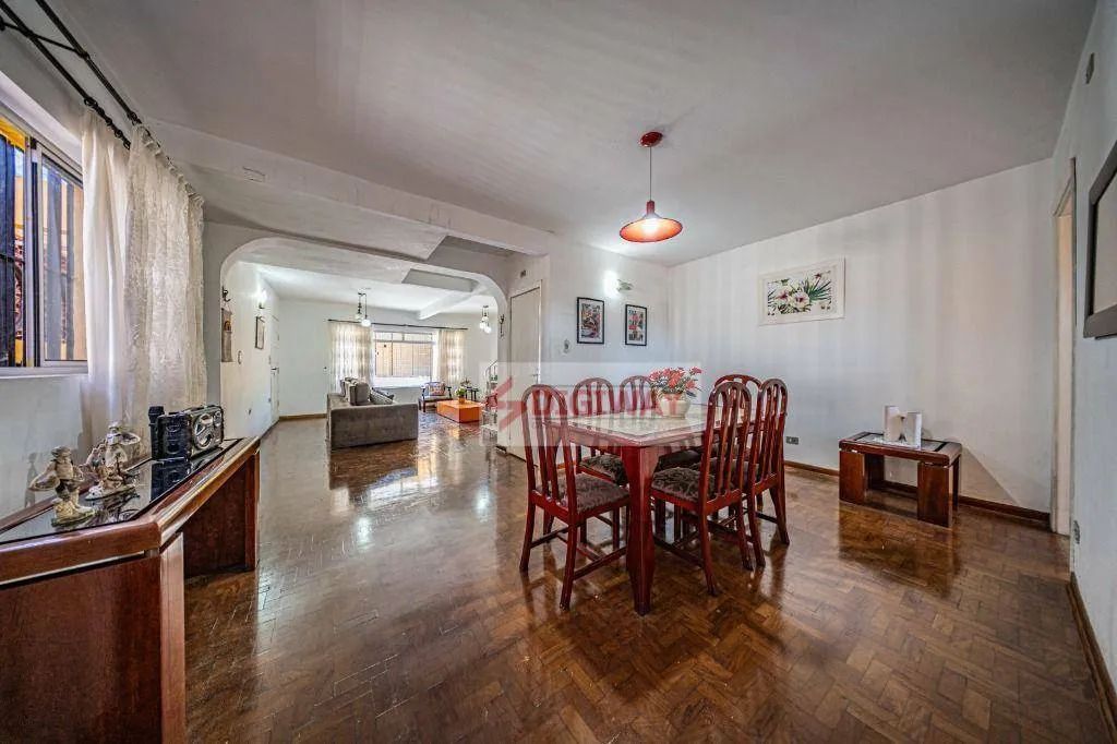 Casa à venda na Vila Mariana com 8 quartos