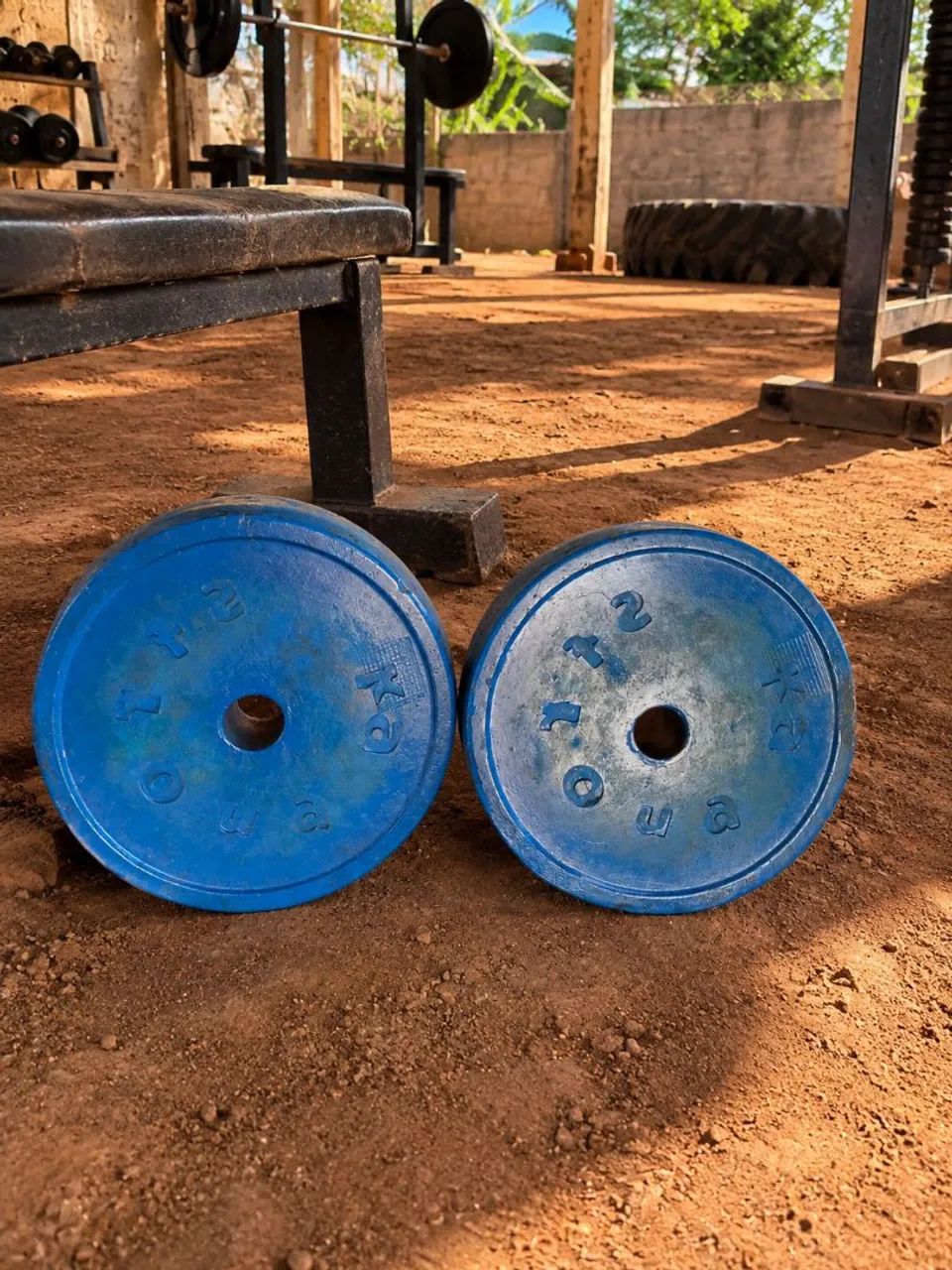 Vendo esse par de anilhas de concreto 8k cada 