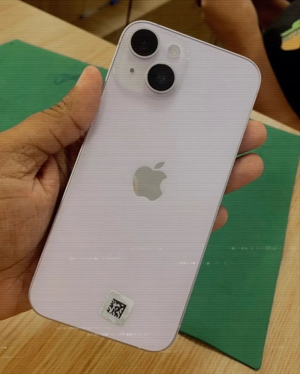 iPhone 14