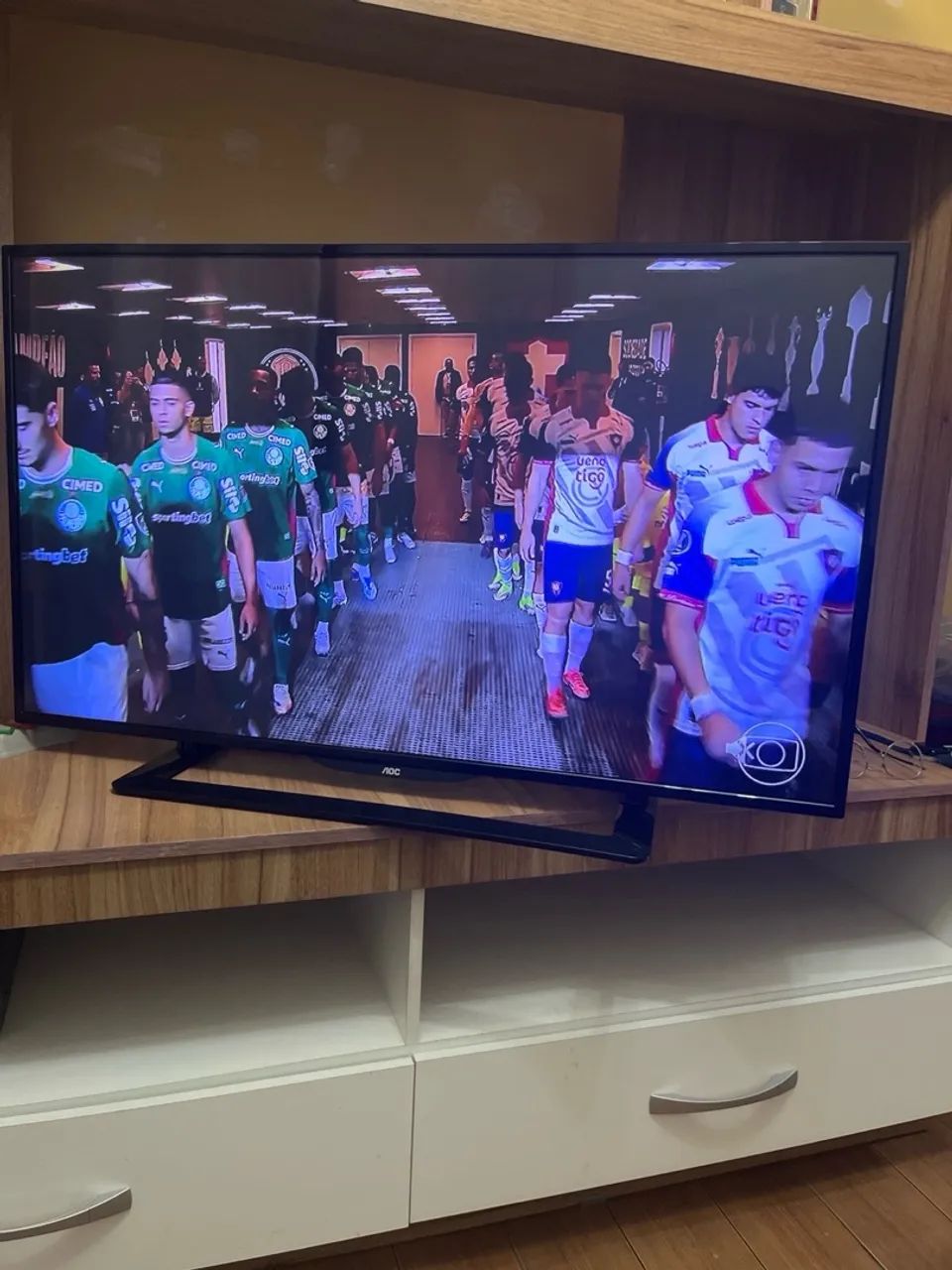 ?TV AOC 43? LED Full HD funcionando perfeitamente - ótima conservação?