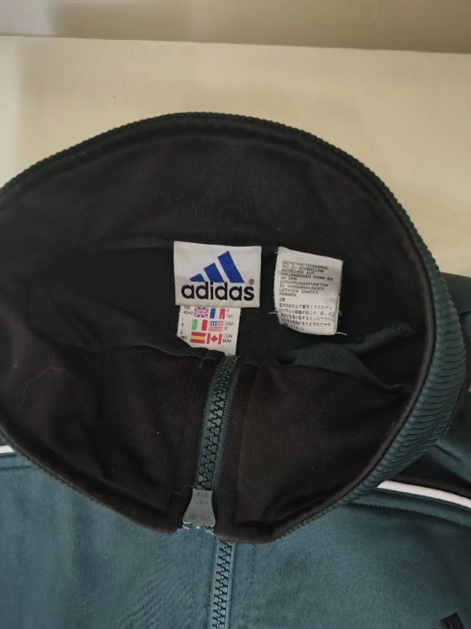 Abrigo Adidas 1980 - Foto 2