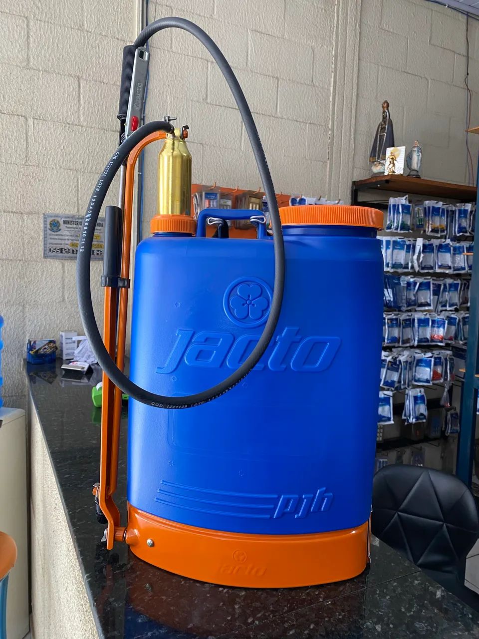 Pulverizador JACTO 20 litros modelo PJH