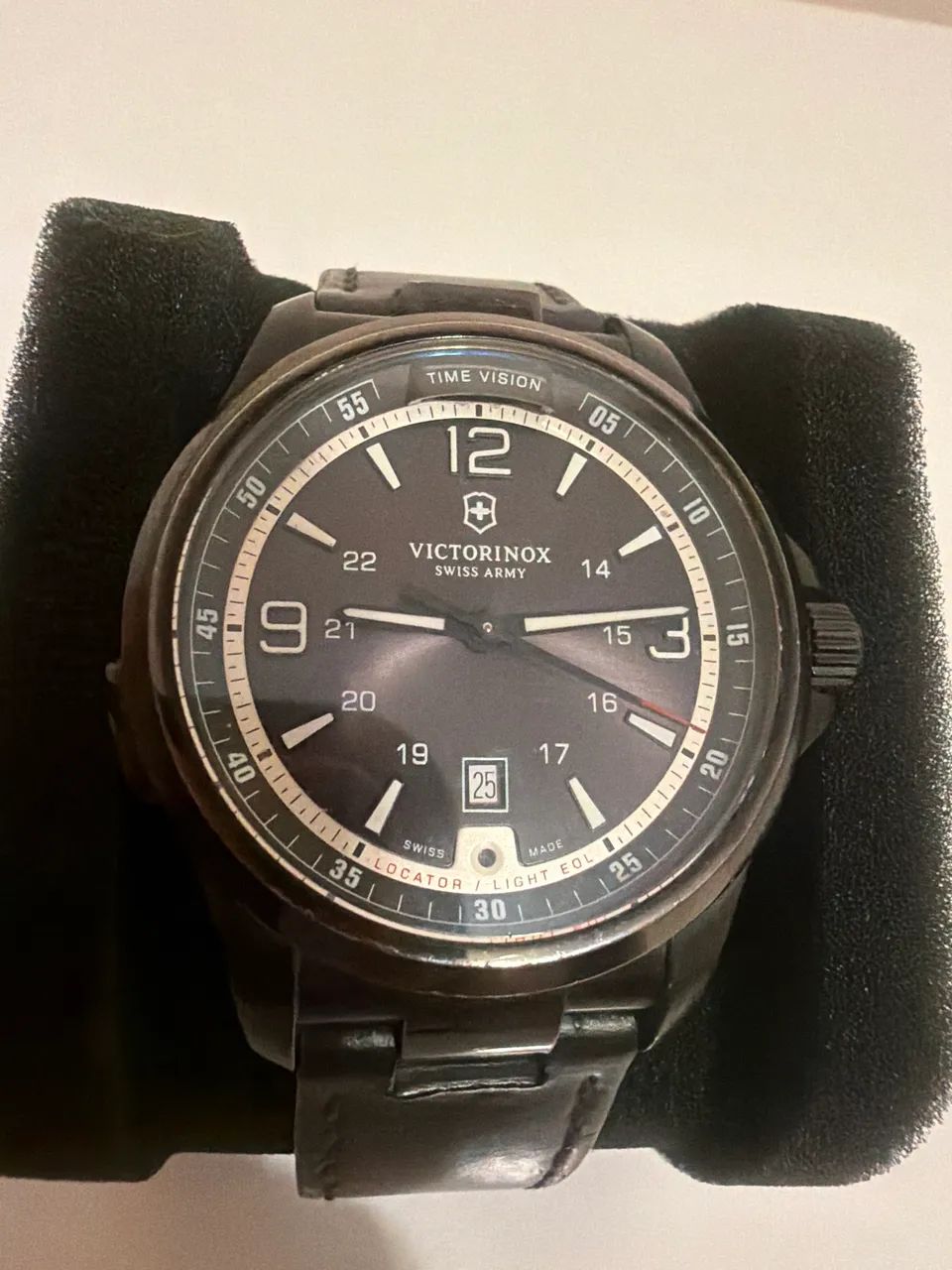 Relógio victorinox night vision