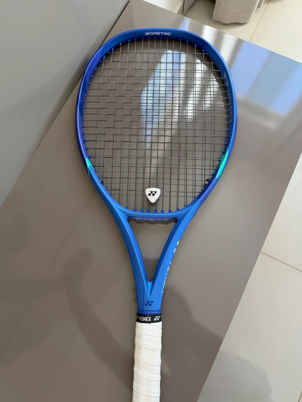 Yonex ezone 100 2025