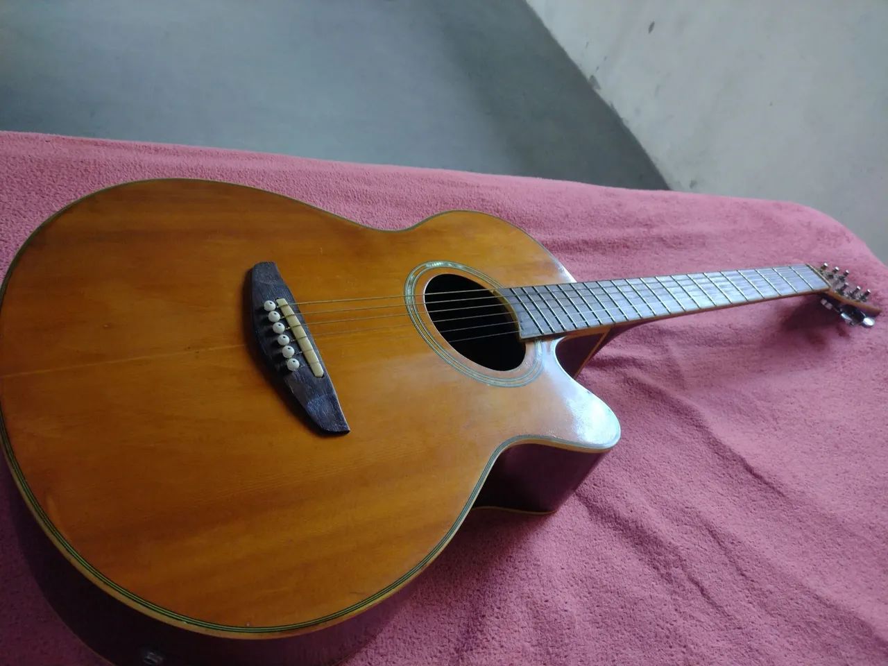 Vendo um Violão Tagima  - Foto 5