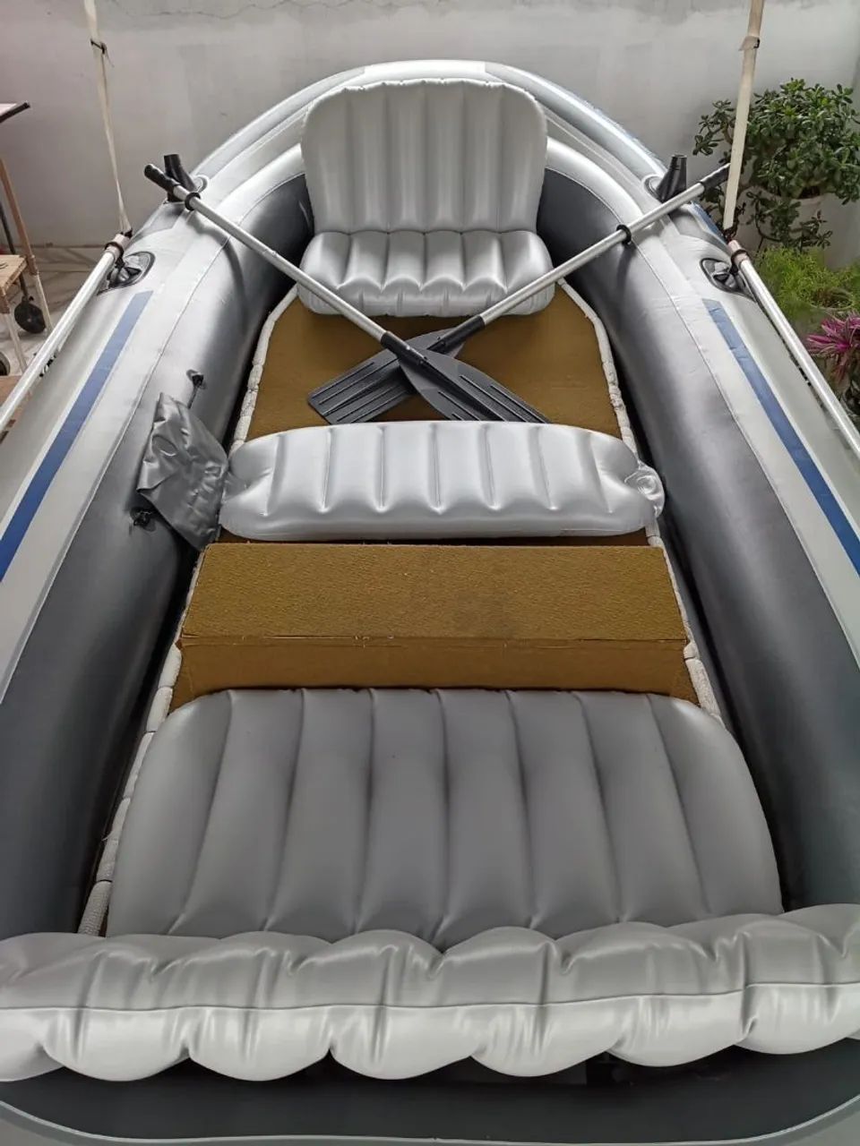 Bote inflável excursion 5 Intex - Foto 2