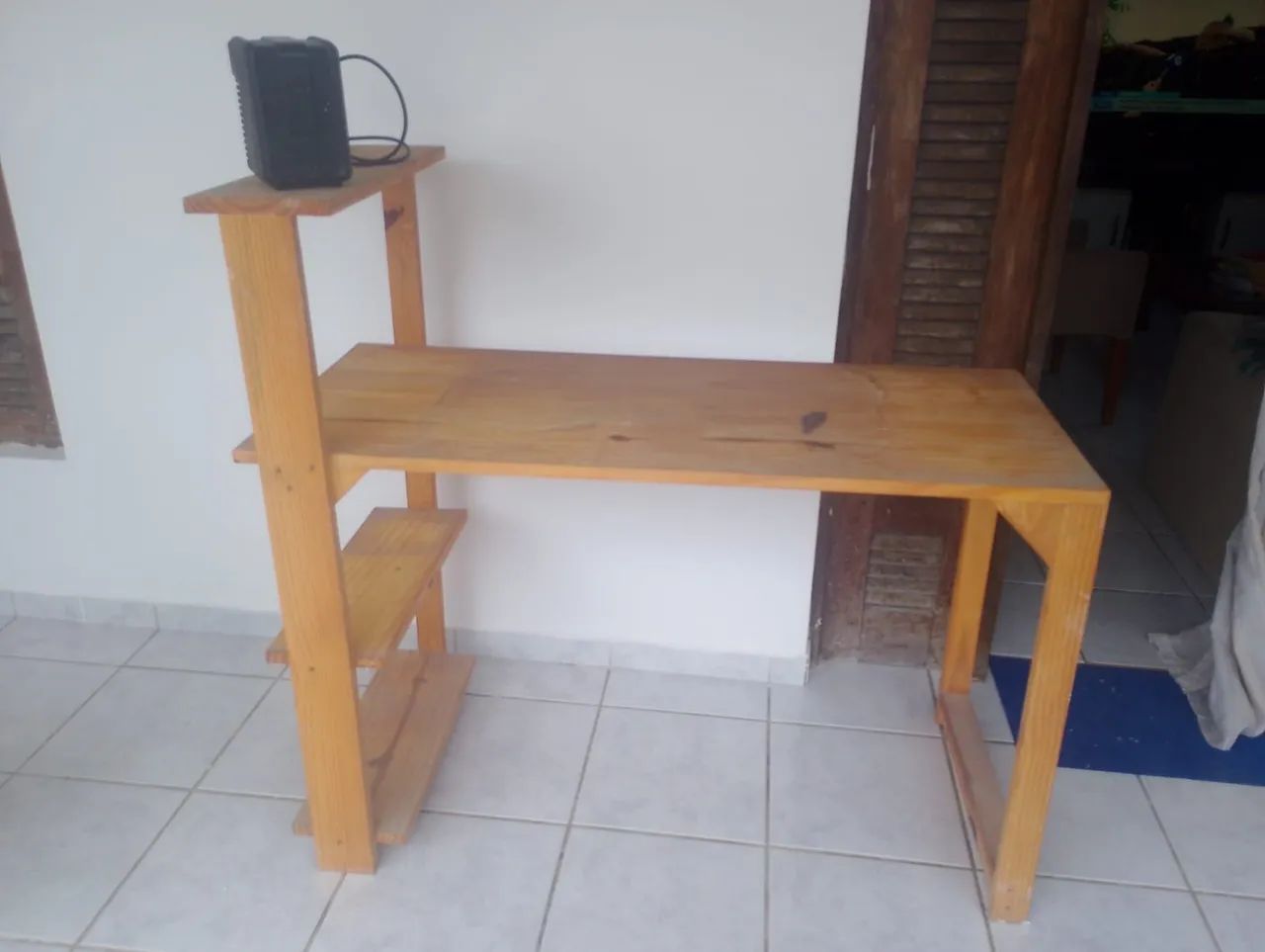 Mesa de Escritório de Madeira