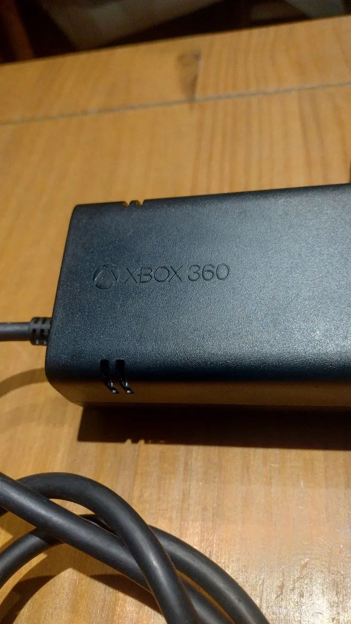 Fonte Bivolt Xbox 360 (original) - Foto 2