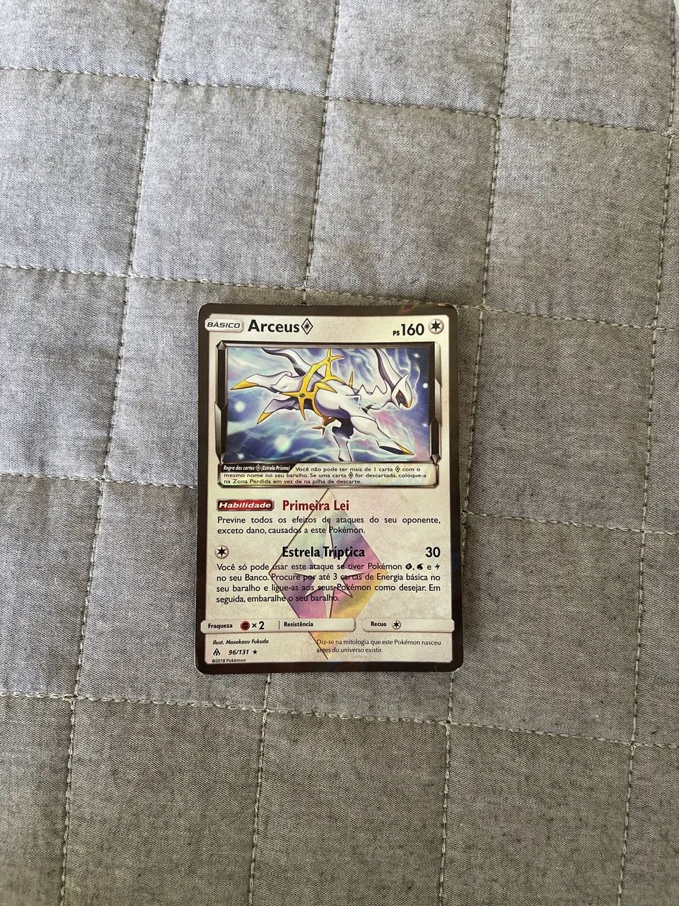 Carta Pokémon Arceus Prisma