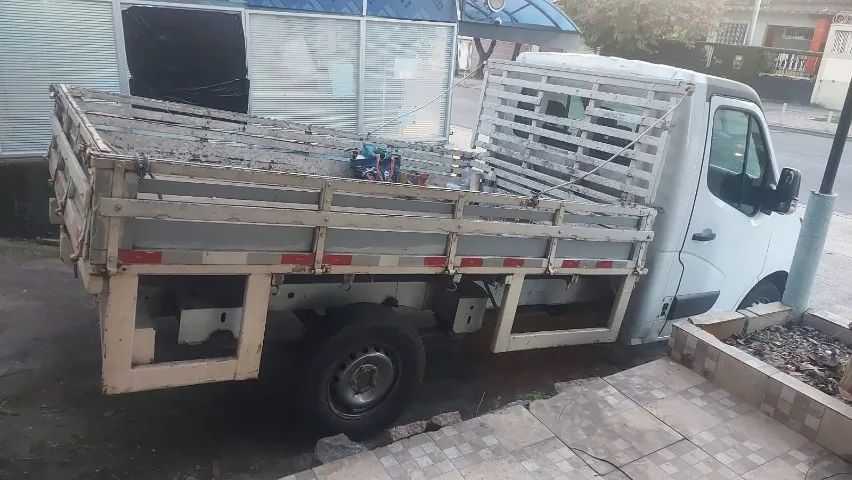 Vendo Caminhão Renault MASTER - Foto 3