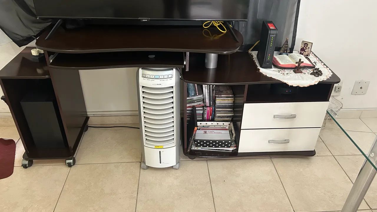 Mesa de computador articulada com gavetas - Foto 2