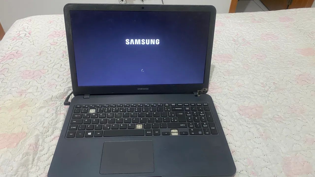 Notebook Samsung 15,6 Celeron 4205U + 4GB RAM + HD 500GB