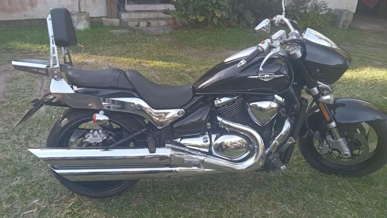 Moto super inteira revisada barbada