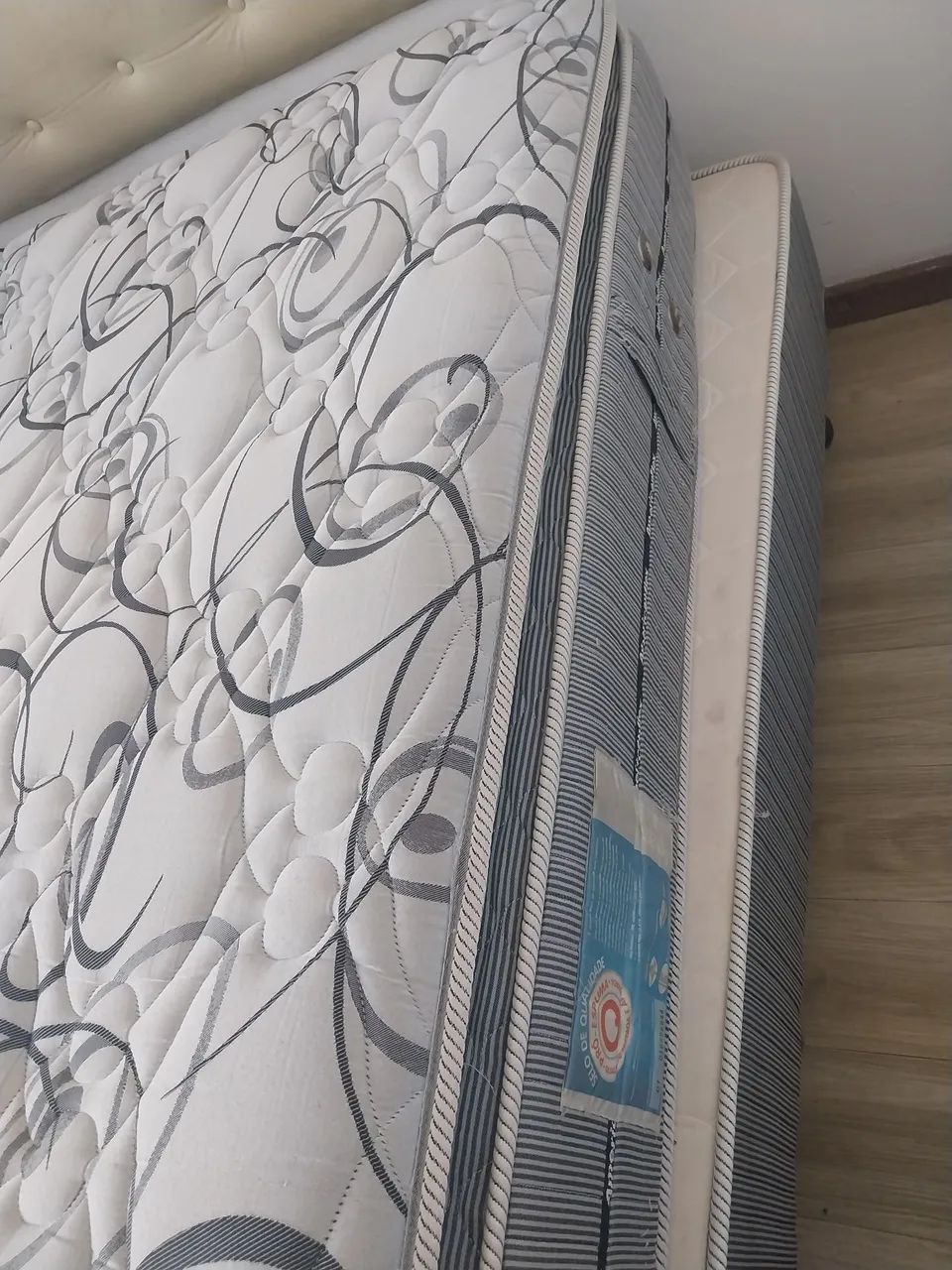 Cama Queen  colchão  com Pilow - Foto 5