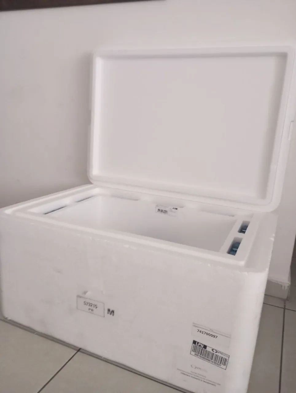 Caixa térmica de 100L - Foto 2