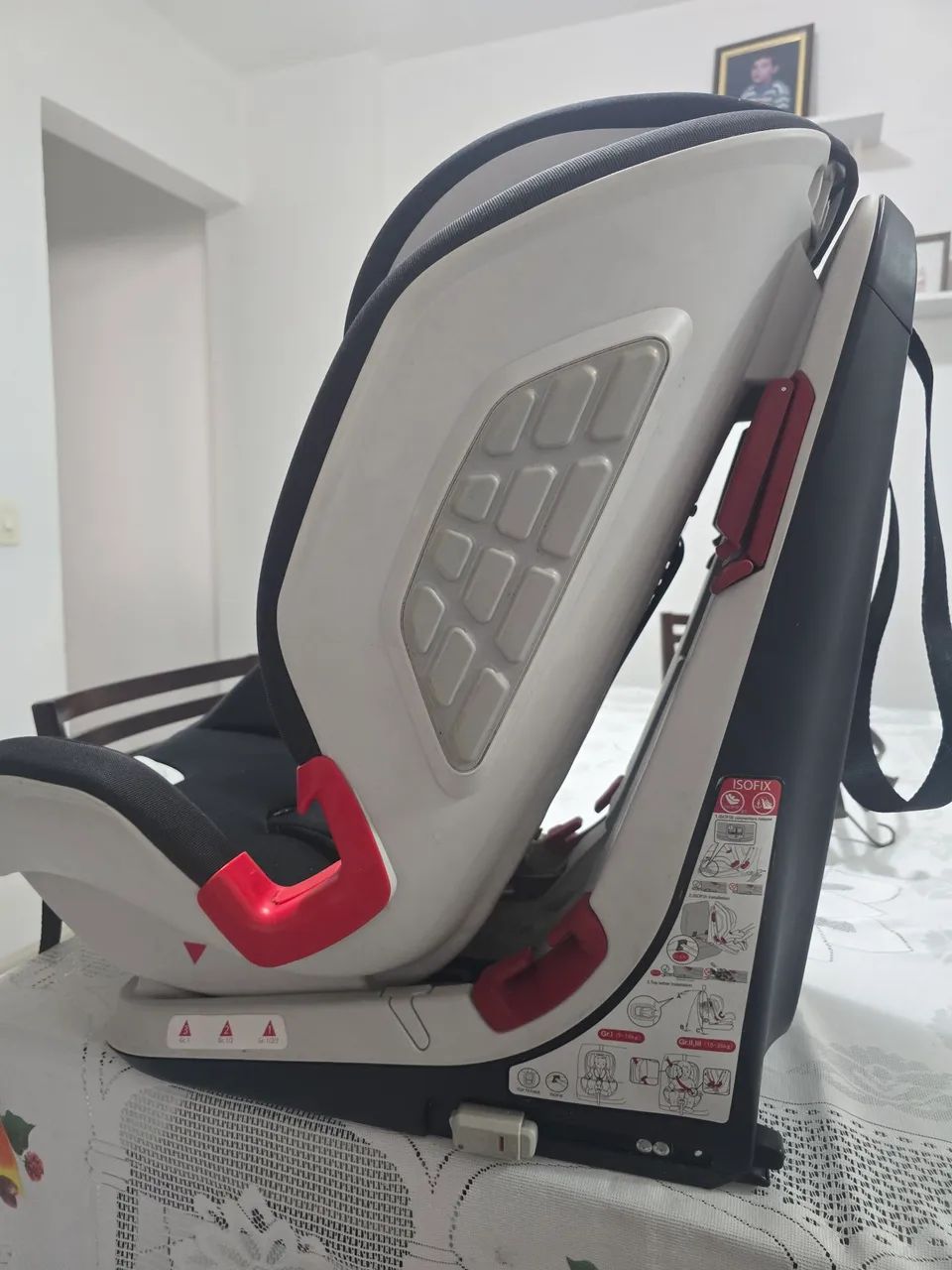 Cadeirinha isofix chicco 36 kg - Foto 5