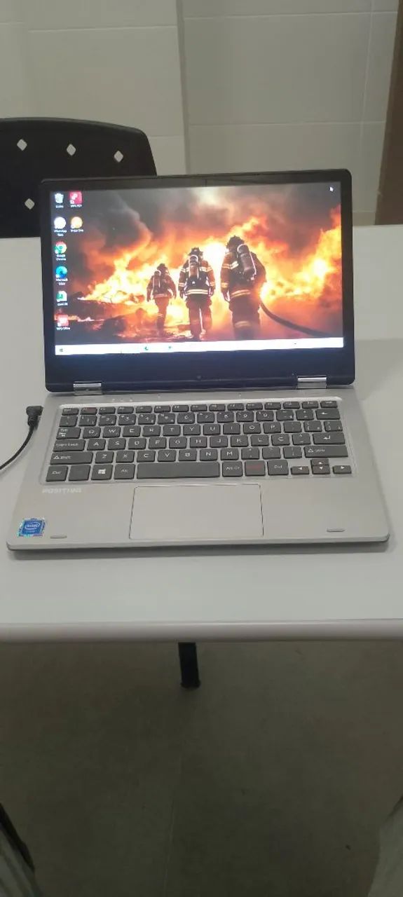 Notebook para trabalhos funciona tudo