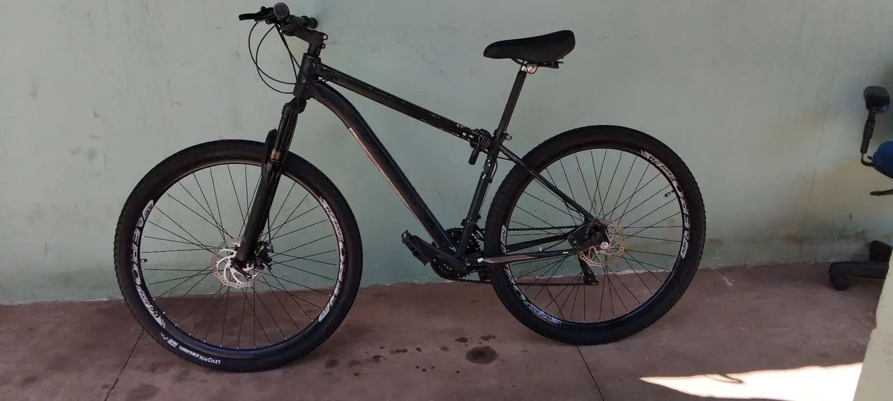 Bicicleta Aro 29 Preta