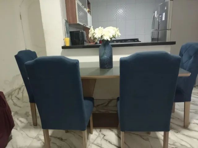 Mesa grande 6 cadeiras 