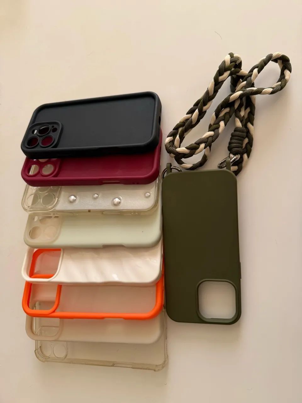 Capas para IPhone 16 Pro Max 