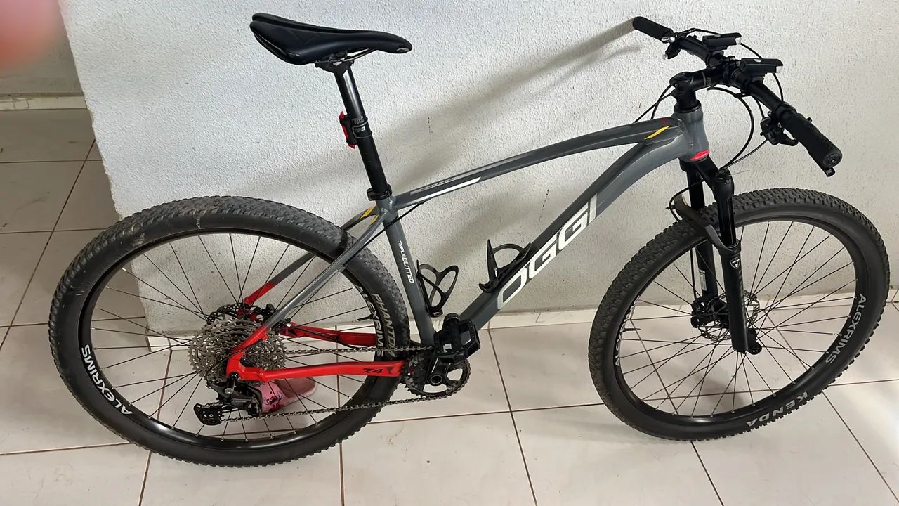 Bicicleta Oggi 7.4  -  Impecável com nota fiscal