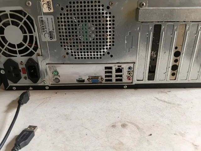 Cpu C-60 4gb 500Gb win10 - Foto 2