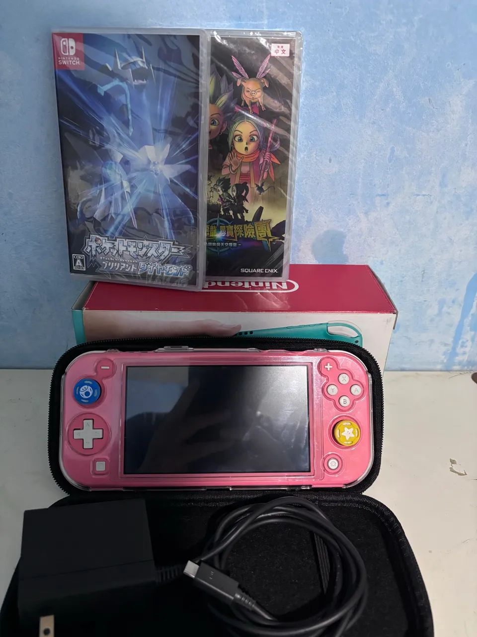 Nintendo Switch lite + acessórios e jogos 