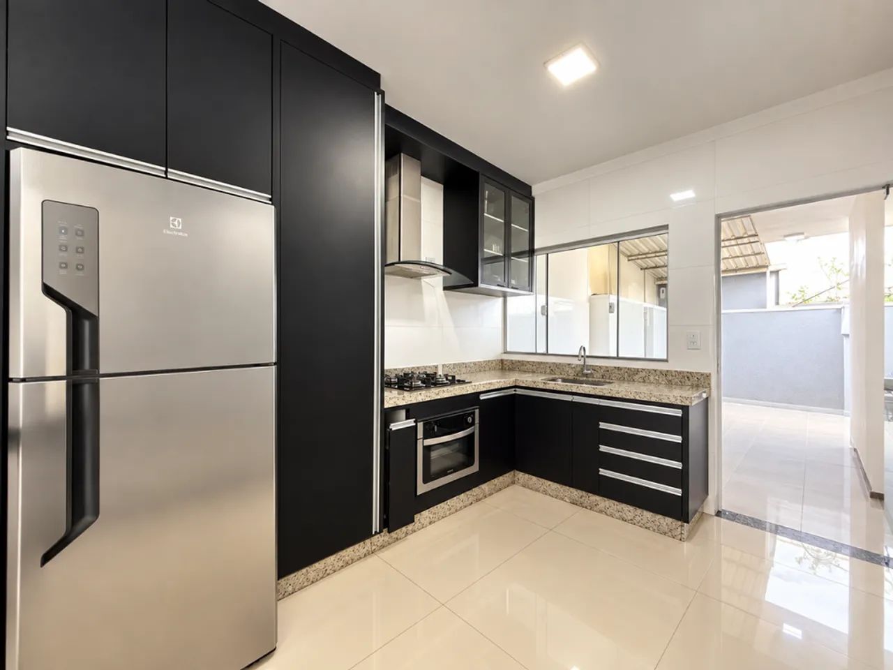 Casa à venda em Maringá, Parque das Laranjeiras, com 3 quartos, com 92.51 m² - Foto 5