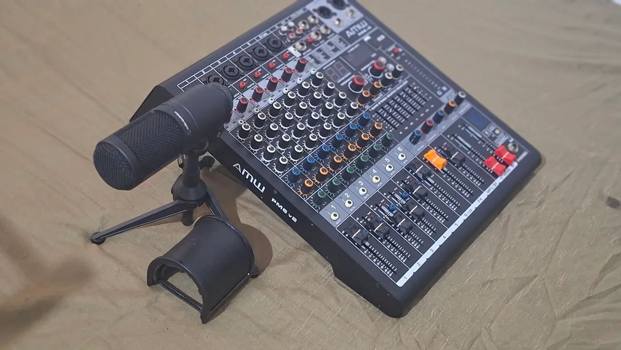 KIT Mesa de Som + Microfone Condensador (LEIA A DESCRIÇÃO)