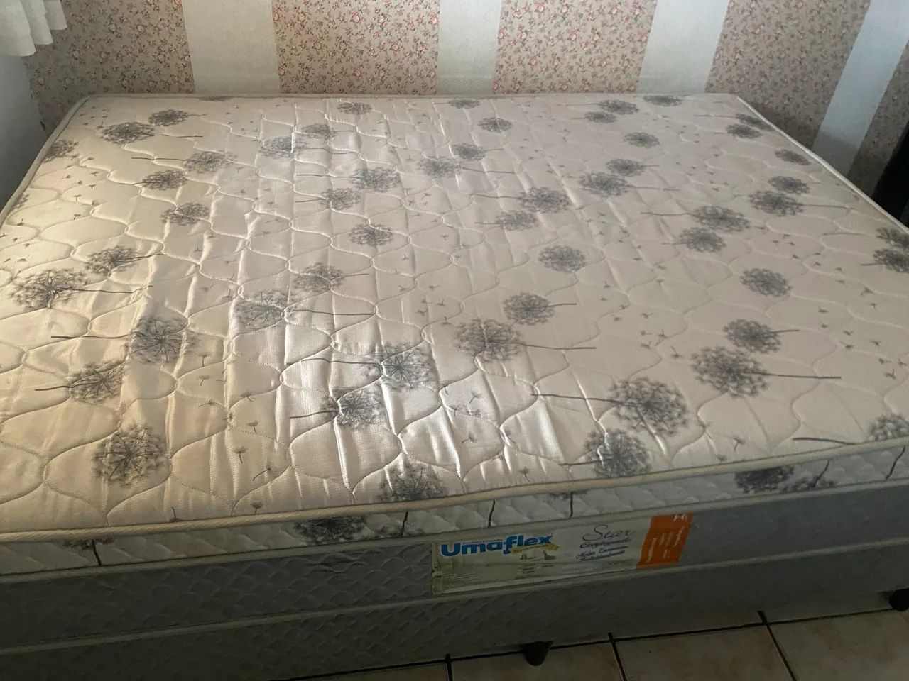 Vendo cama casal pouco uso - Foto 5
