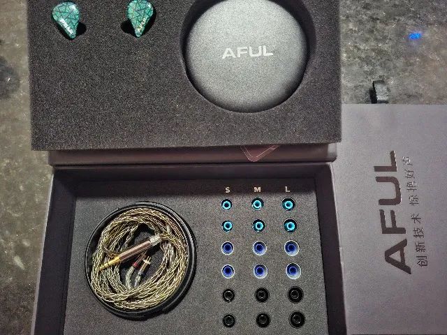 Fone de ouvido - IEM AFUL PERFORMER 5+2(P7) 3.5mm - Fones de