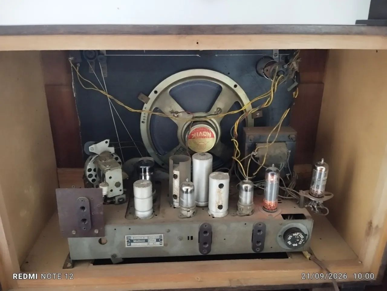 Rádio antigo valvulado Mullard - Foto 5